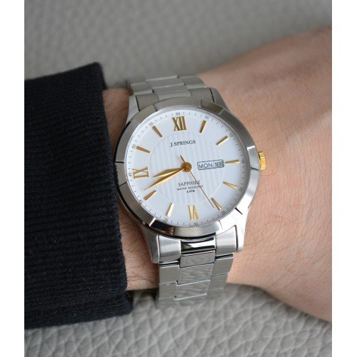 Мъжки часовник J.SPRINGS BBJ014 Мъжки часовник J.SPRINGS BBJ014